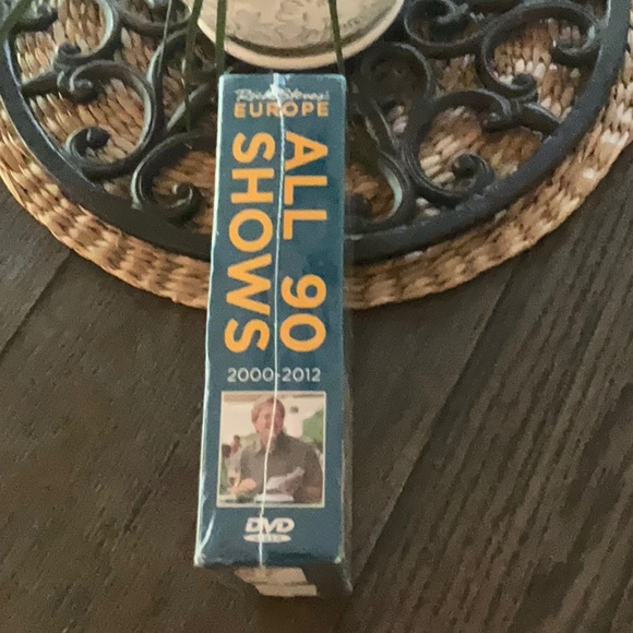 Rick Steves' Europe All 90 Shows from 2000-2012 DVD 14 Discs Set Travel Show - Picture 2 of 5